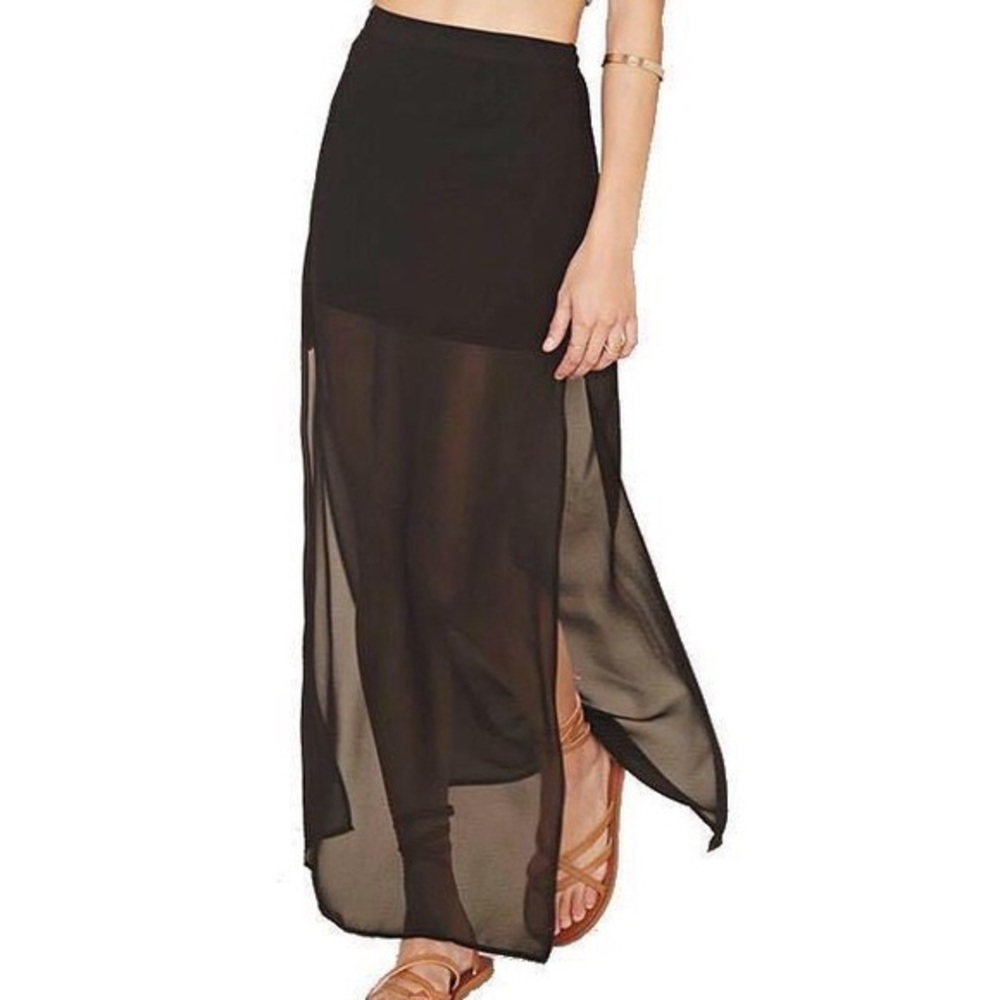 🆕 Sheer Black High-Low H&M Skirt